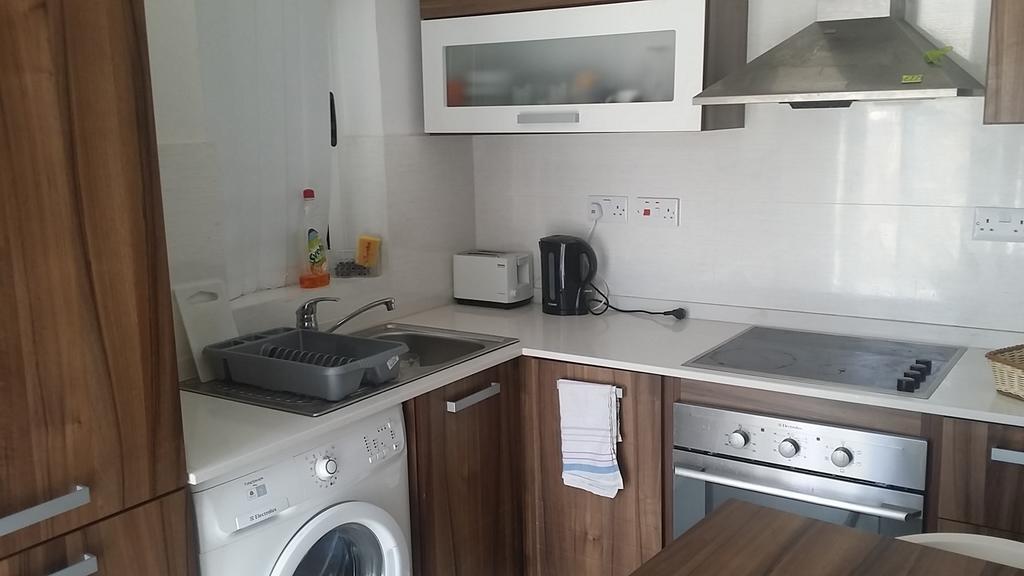 Paceville Montecarlo Apartments Сент Джулианс Номер фото