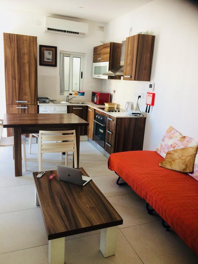 Paceville Montecarlo Apartments Сент Джулианс Экстерьер фото