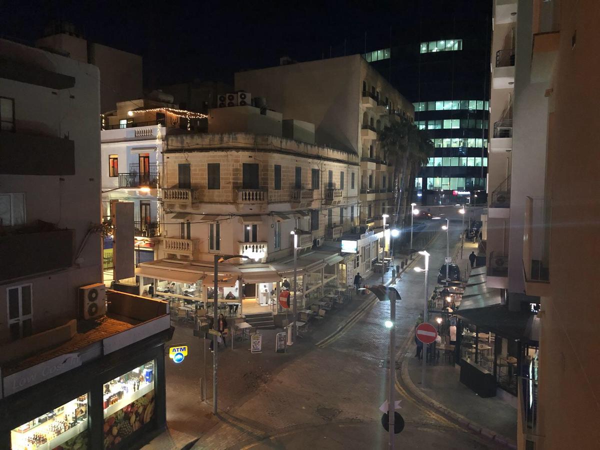 Paceville Montecarlo Apartments Сент Джулианс Экстерьер фото